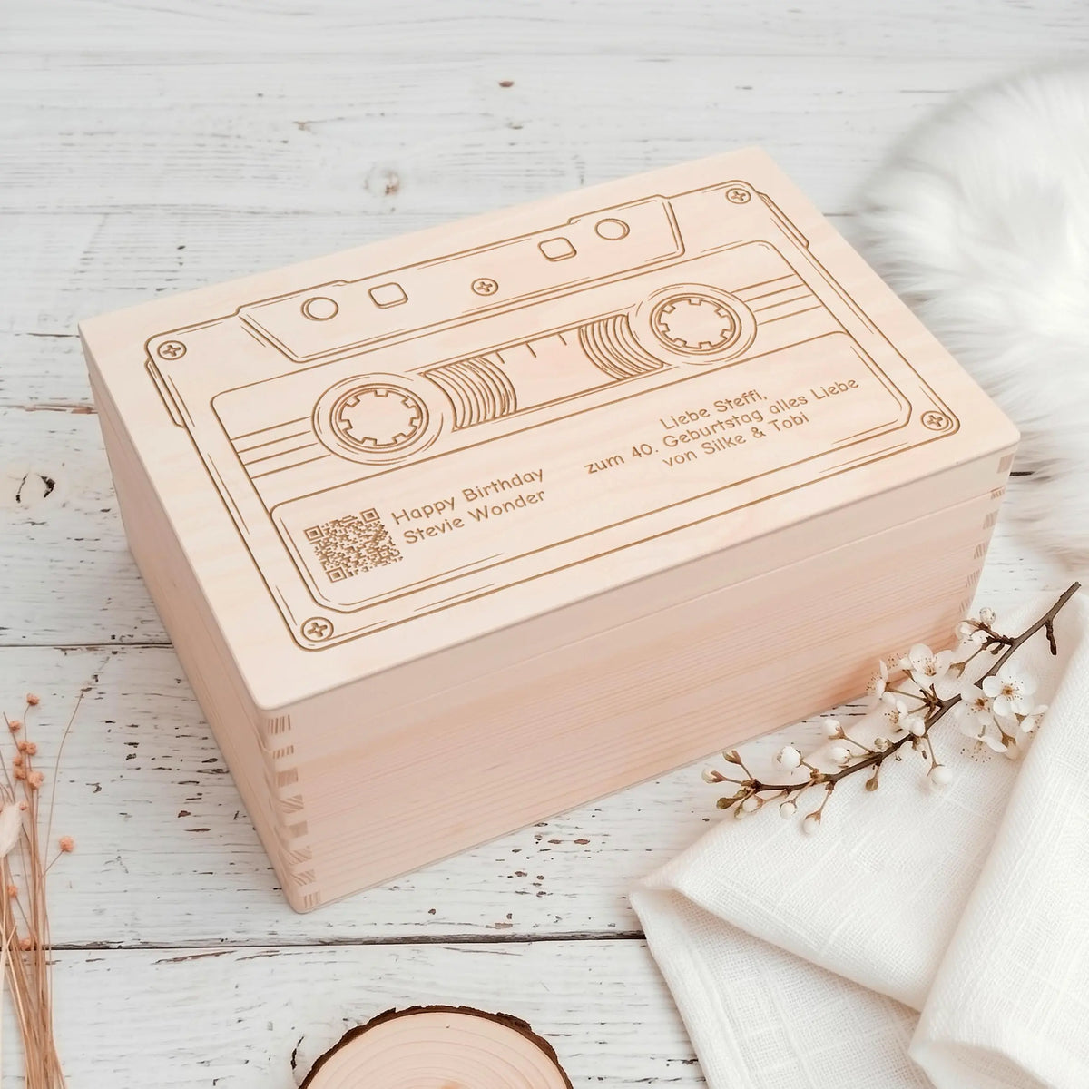 Kassetten-Box mit Song QR-Code Herzensprojekt Manufaktur