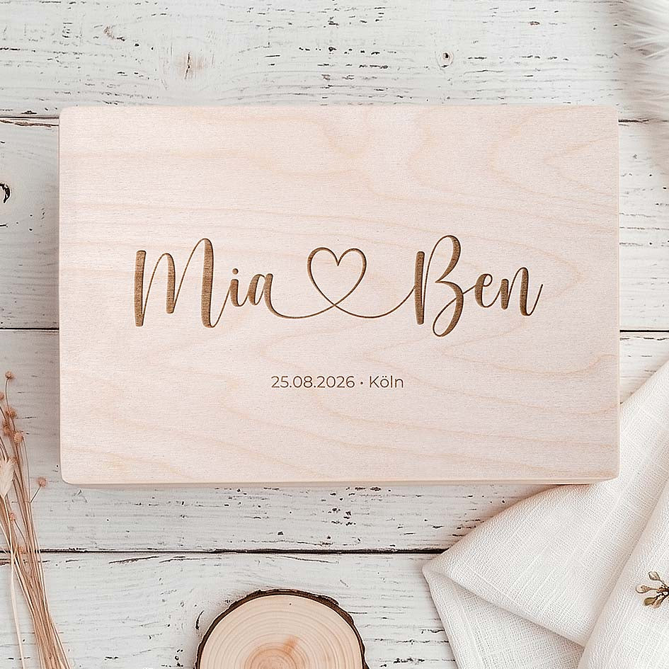 Holzkiste zur Hochzeit Herzensprojekt Manufaktur